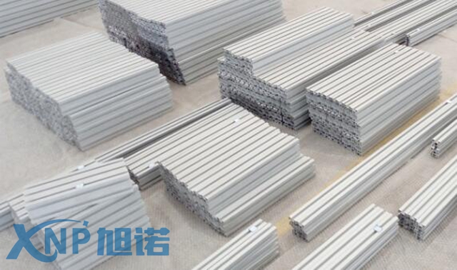 工業(yè)鋁型材.jpg 工業(yè)鋁型材.jpg