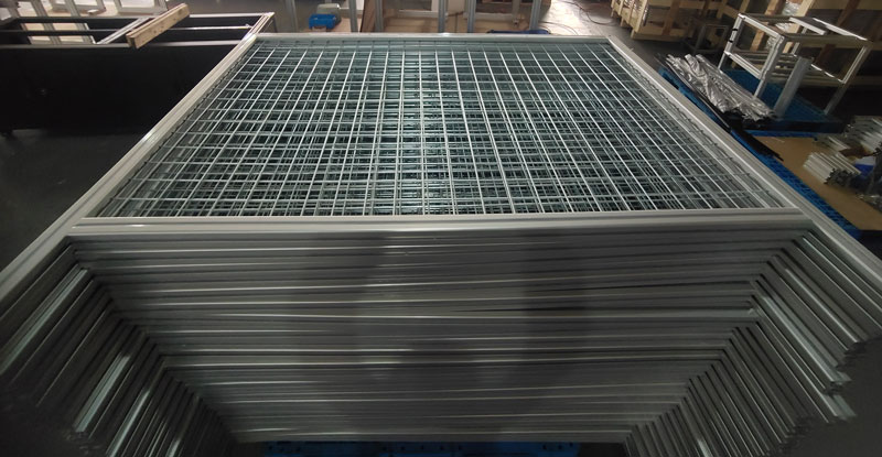 鋁型材防護(hù)圍欄